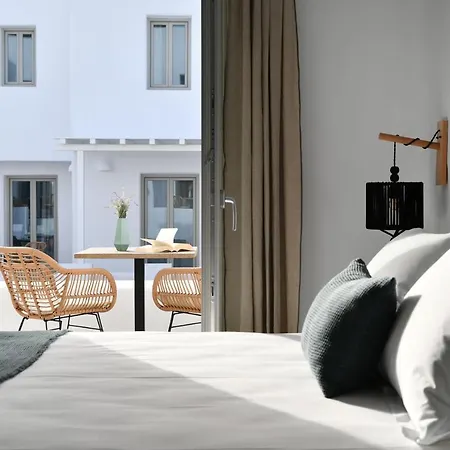 White Blossom Hotel *