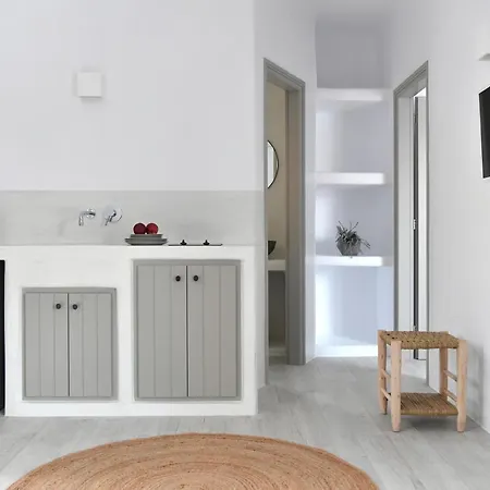 White Blossom Páros