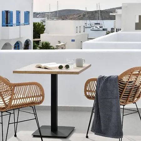 White Blossom Hotel *