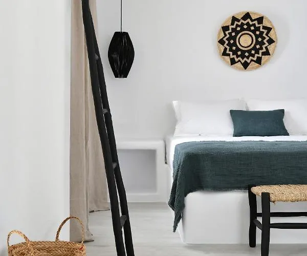 Hotel White Blossom *