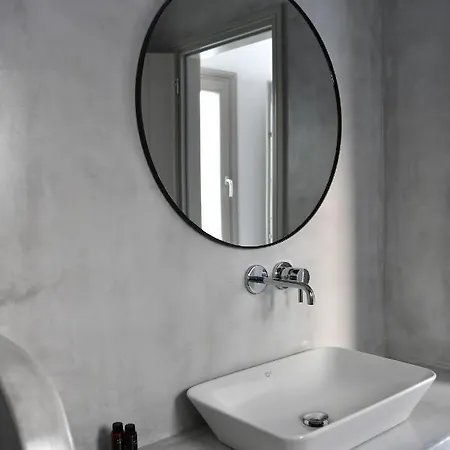 White Blossom * Parikia (Paros)