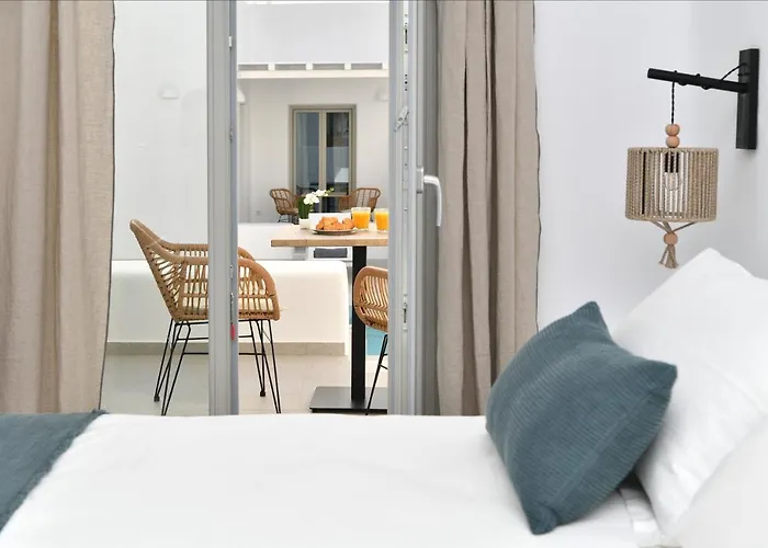 White Blossom Hotel *